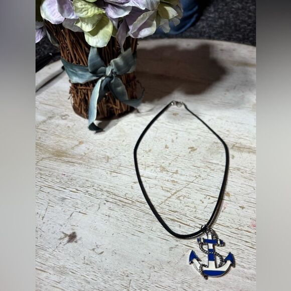 18” Anchor Pendant on Black Suede Necklace with Lobster Clasp & Extension - Picture 5 of 6